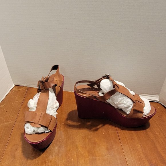 KorkEase Shoes Size 9 Kork Ease Platform Wedge Leather Tstrap